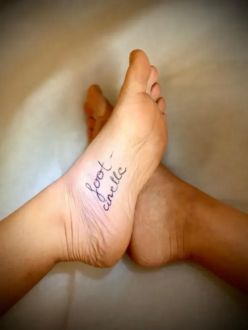 Leak & nude 1 — Footcinelle
