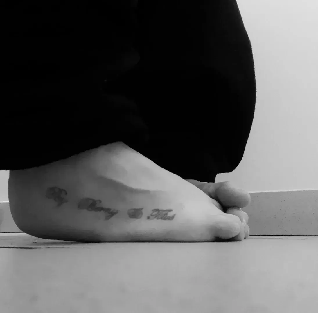 Leak & nude 1 — 50nuancesdepieds_77
