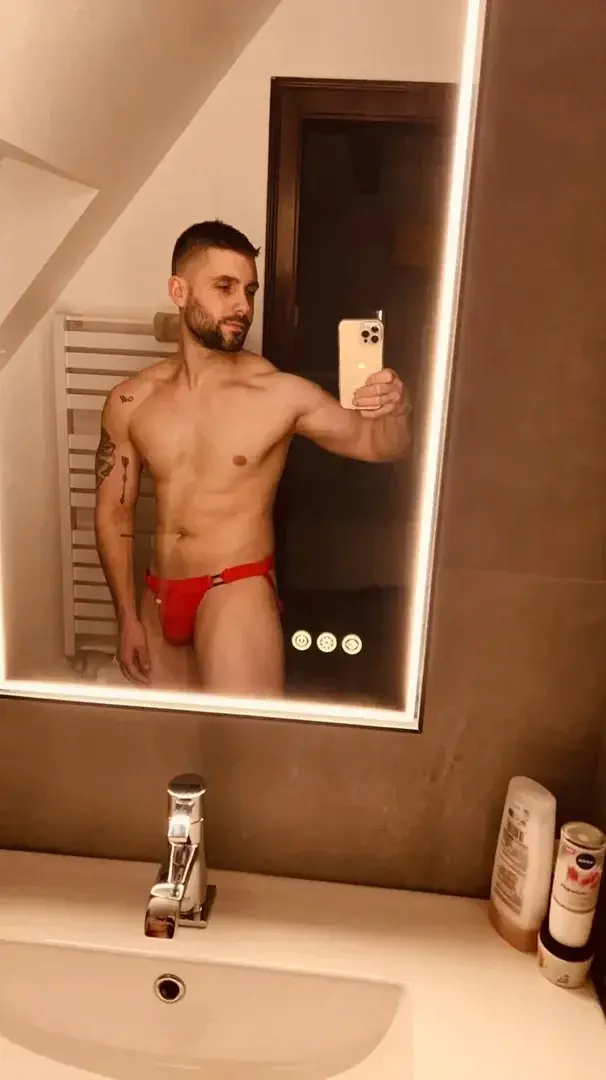 ACTEUR DE SEX-i-DOLL 🥵ABO 1 € 🥵 CODE: JOKE