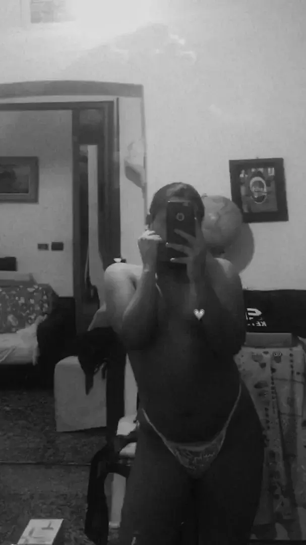 Leak & nude 3 — Samyyepez01