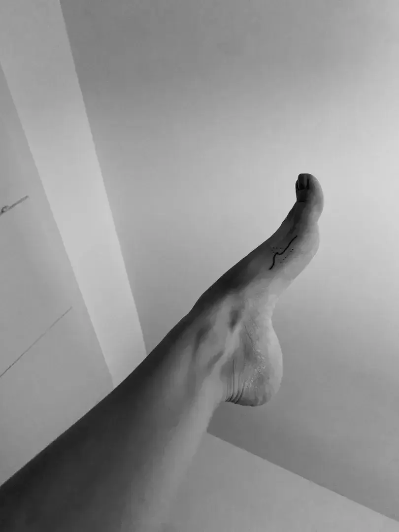 Leak & nude 2 — Feetfanonly