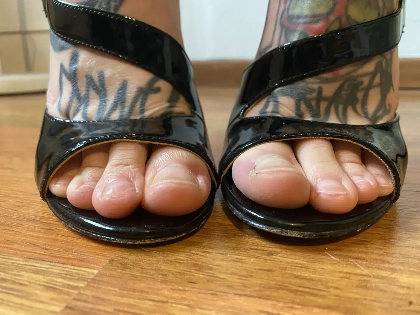 Photo de couverture de Aly_feetpics