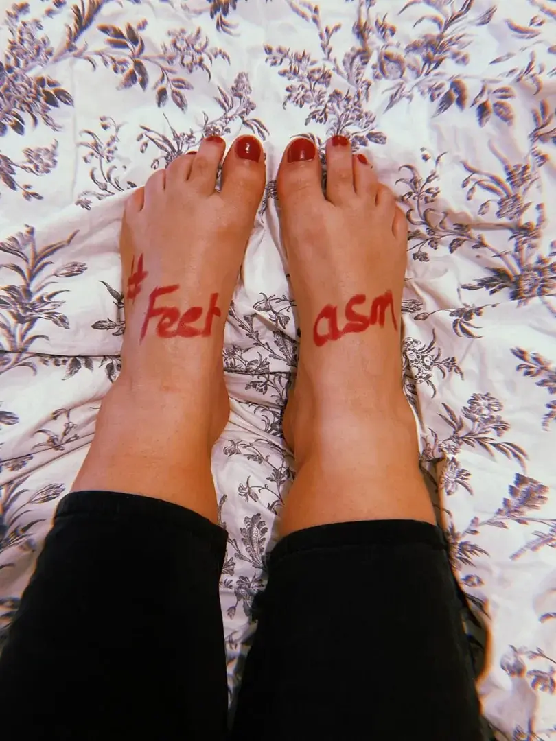 Leak & nude 8 — Feetasm