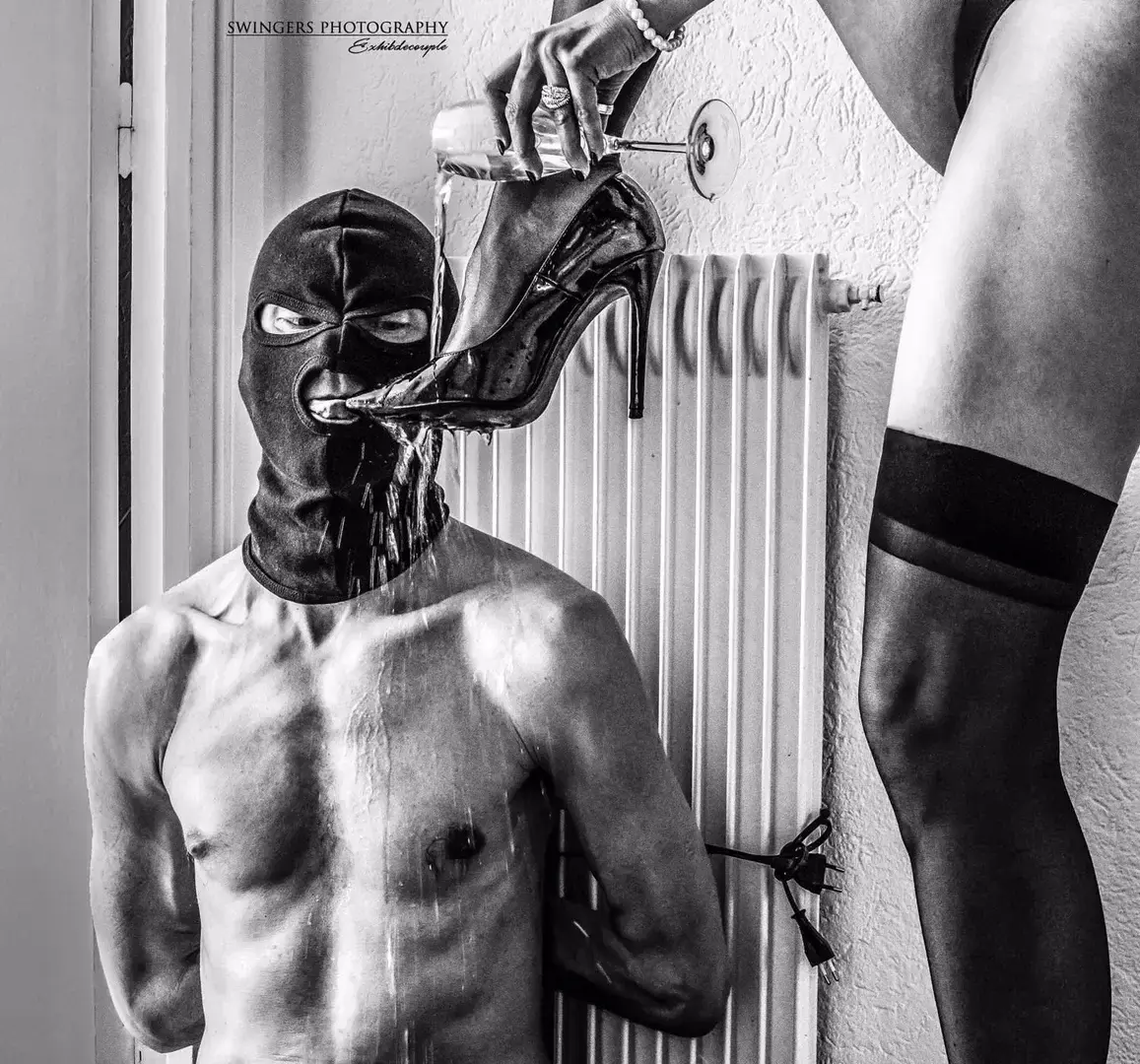 Leak & nude 3 — Exhibdecouple