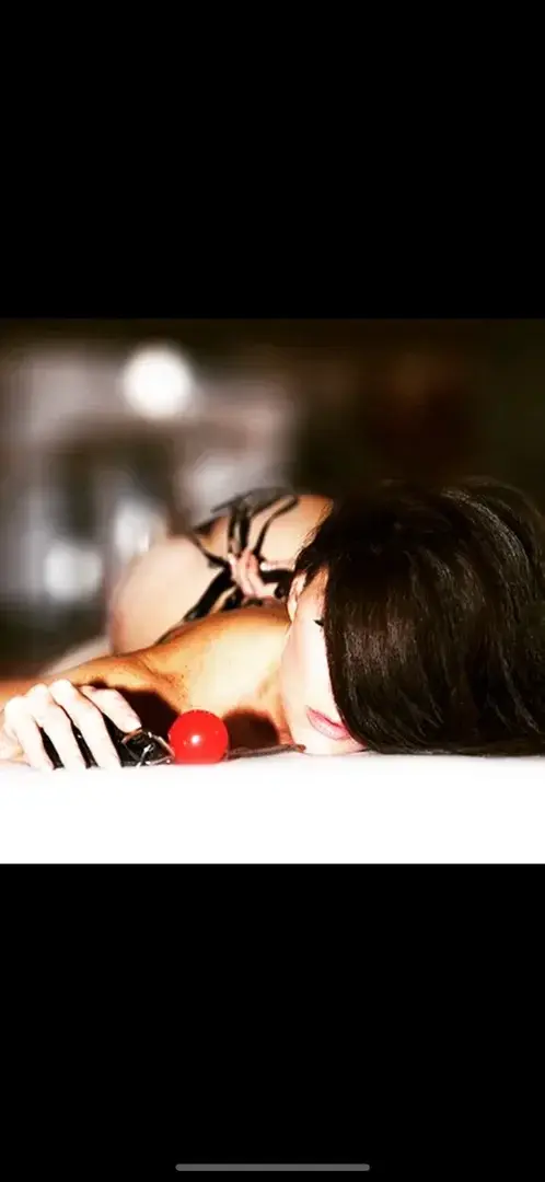 Leak & nude 3 — helene007