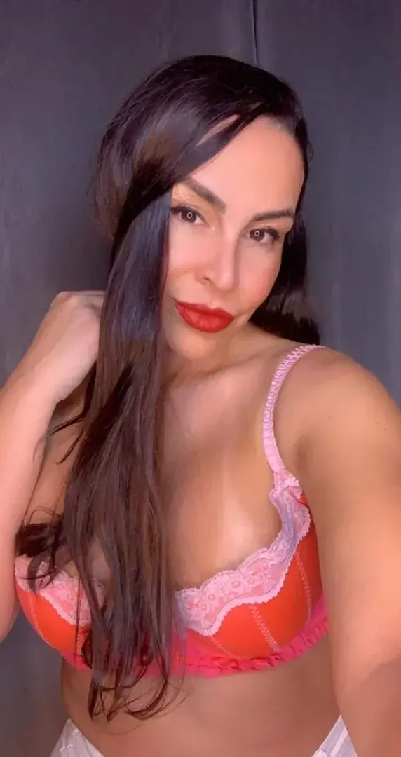 Leak & nude 1 — Vanillathebest