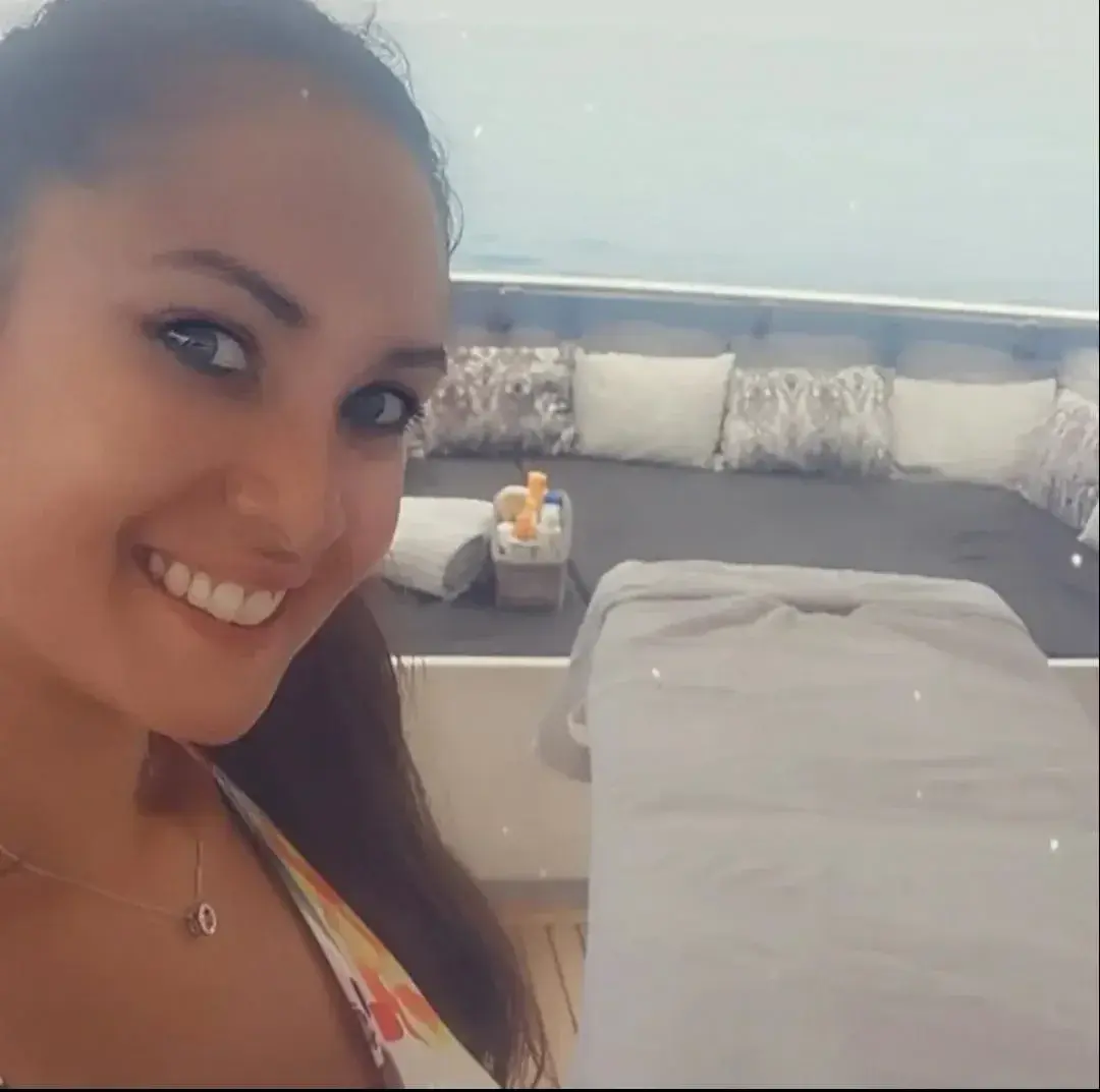 Leak & nude 1 — Lisa_08_lila