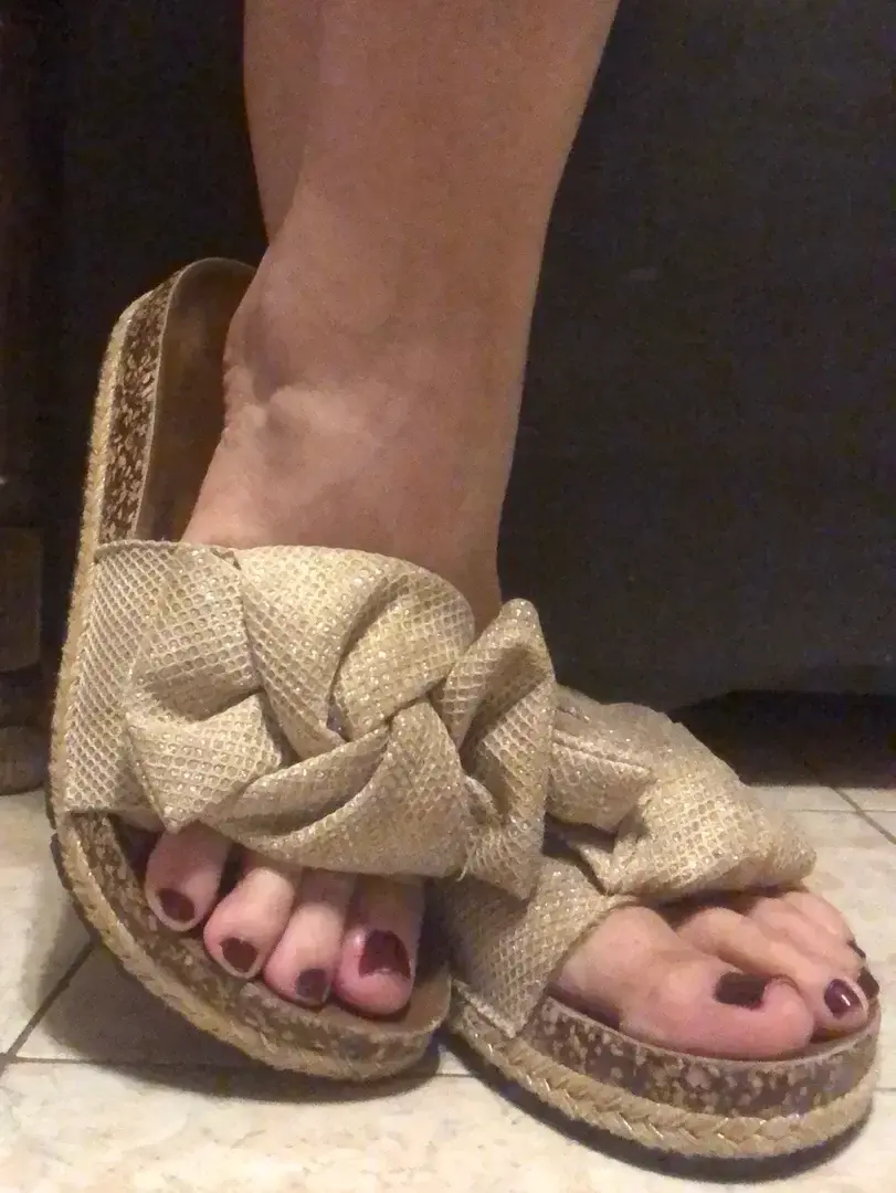 Leak & nude 3 — Petitspetonstoutmignon