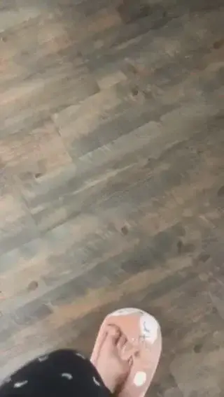 Tu veux un média privé ? Envoie moi un message et tu auras d'autres vidéos dans ce style