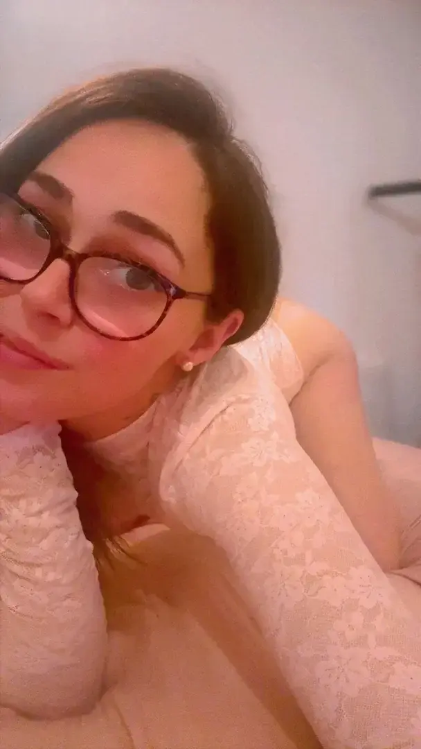 Leak & nude 8 — Little_laura_sexy