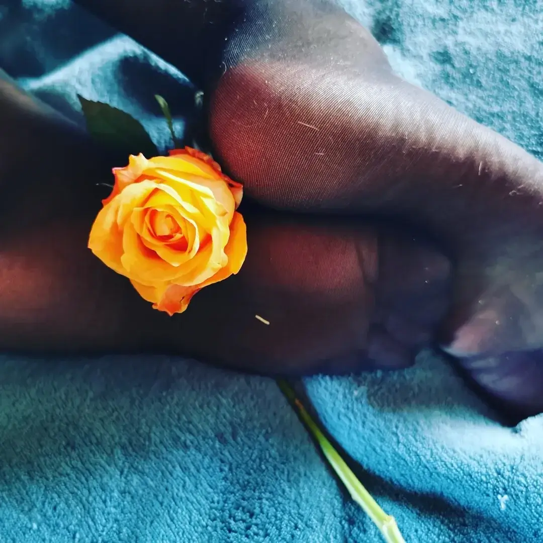 Leak & nude 2 — Lilfeetluv