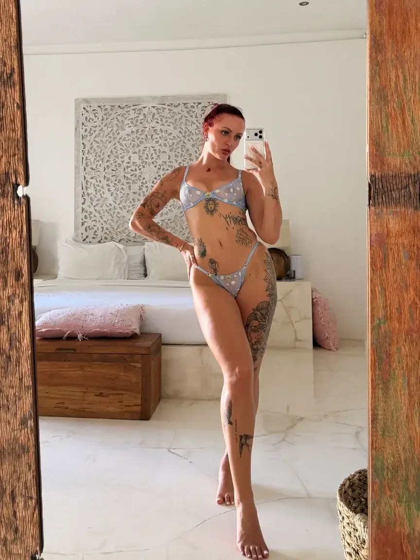 🥰