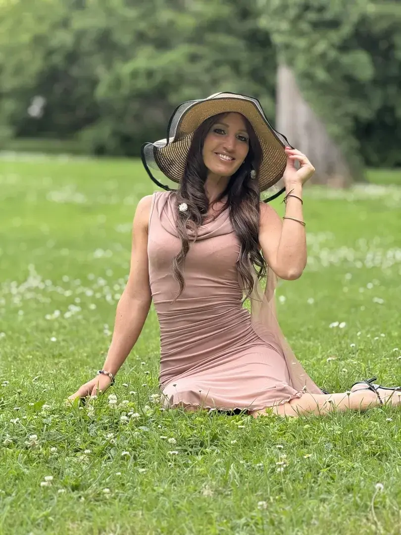 Leak & nude MYM — bellatina : « Bonjour 👋Fin de semaine de folie nouvelle vidéo hier aujourd’hui et demain ! Et gratuitement ! 🙀 » (Uncove)