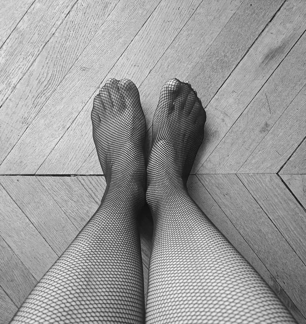 Leak & nude 6 — Miss_chaussettes
