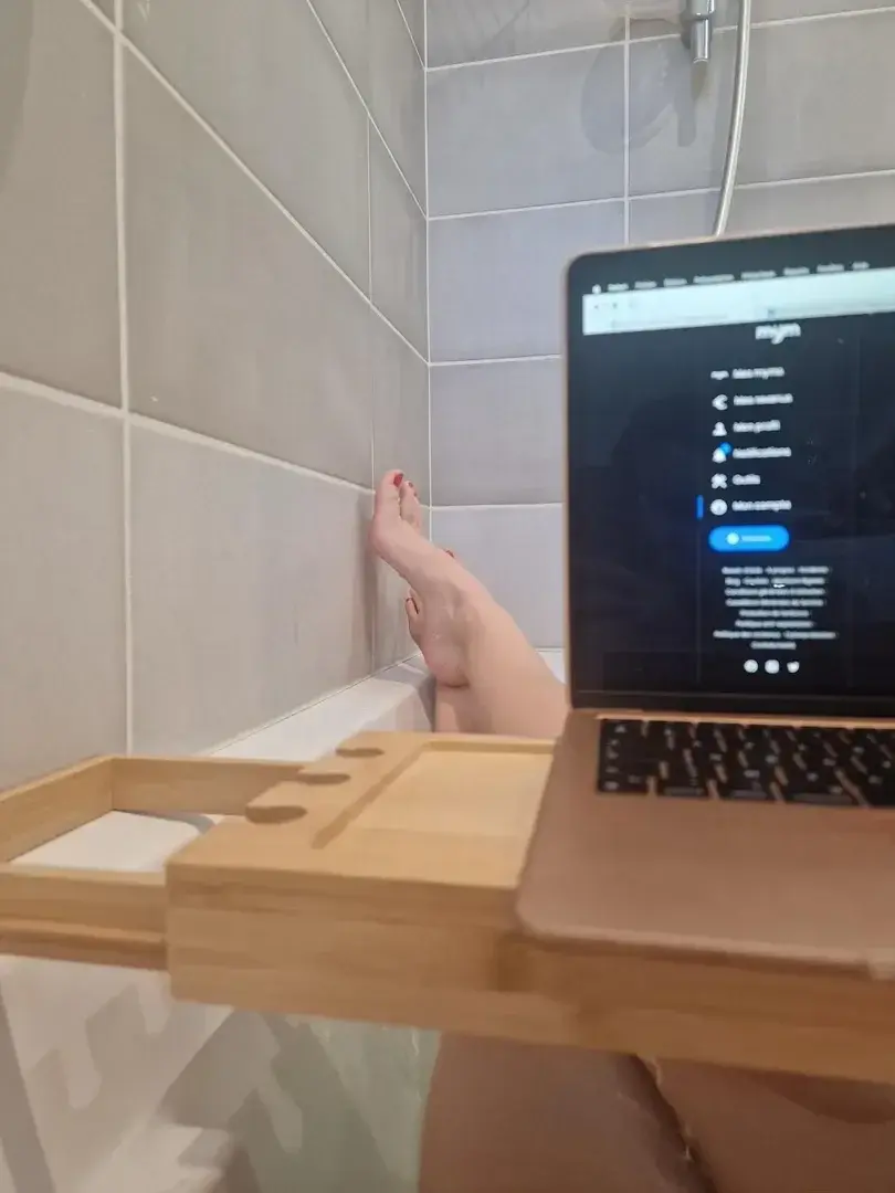 Leak & nude 3 — Myfrenchfootarefamous