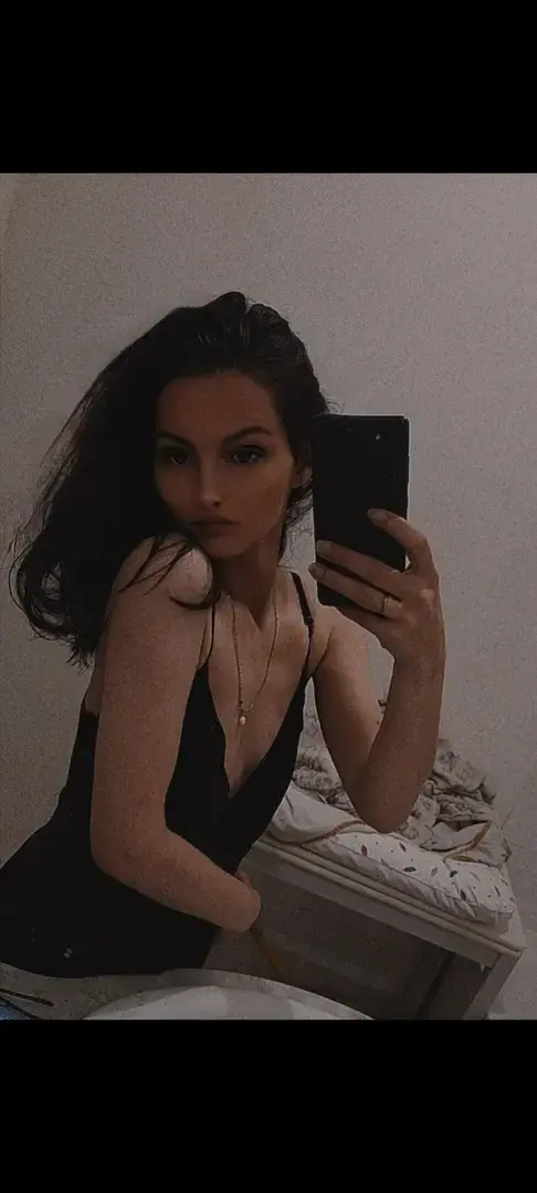 Leak & nude MYM — Hot_couple_lui_moi : « média » (MYM)