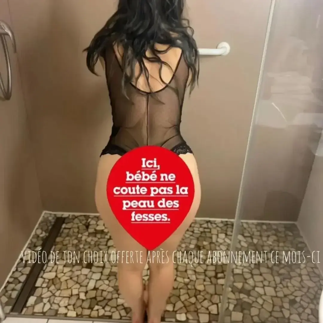 Lilyonly - Photo exclusive MYM 5 | French Modèles