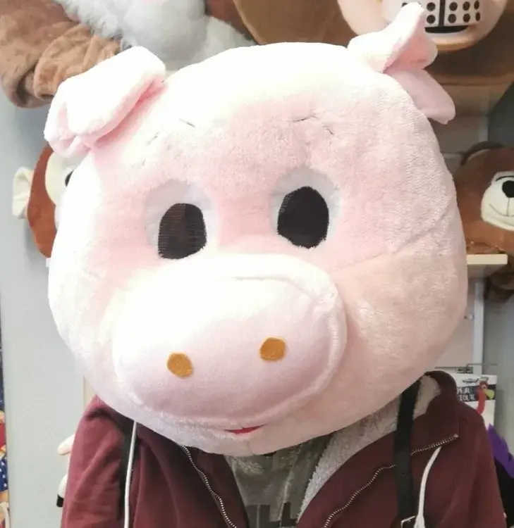 Le petit Piggy à sa Maitresse 🥰