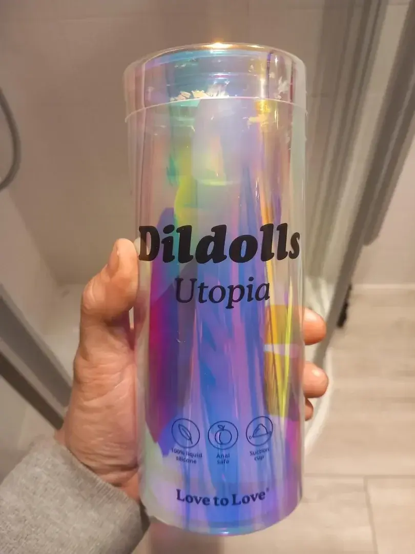 Le cadeau de Noel de ma Maitresse Adorée 😍 il est tellement beaux 🤩 Un de plus dans ma collection. Les videos arrivent bientot 😉