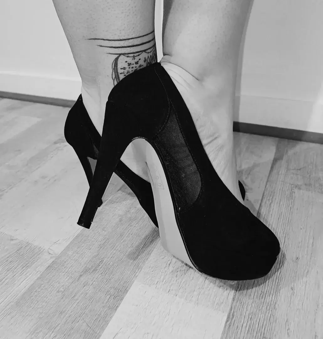Leak & nude 1 — Sweetyfeet2