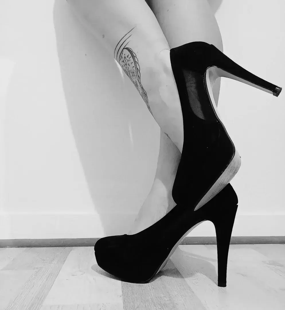 Leak & nude 2 — Sweetyfeet2