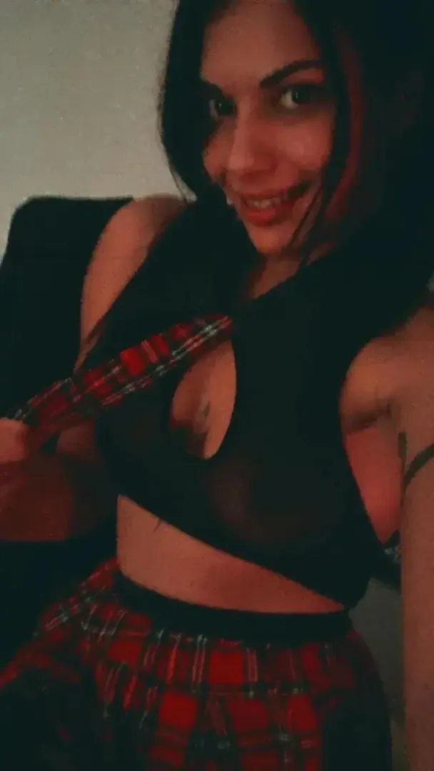 Leak & nude 5 — Sweetyhoneyx