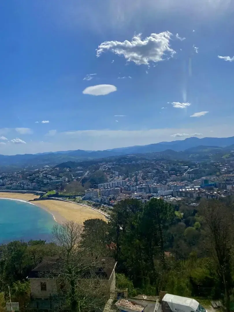 Photo de couverture de Lona_bnl