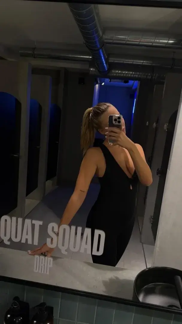 Leak & nude 5 — Naughtyelvi
