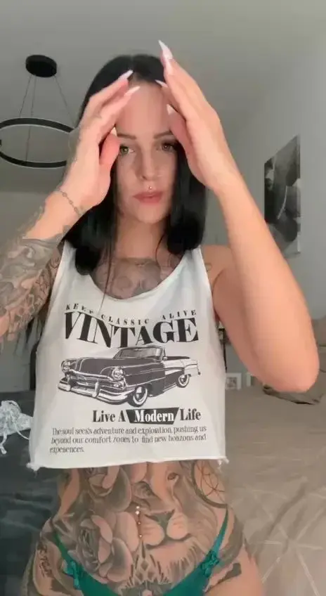 Leak & nude 4 — Viviiexclusive