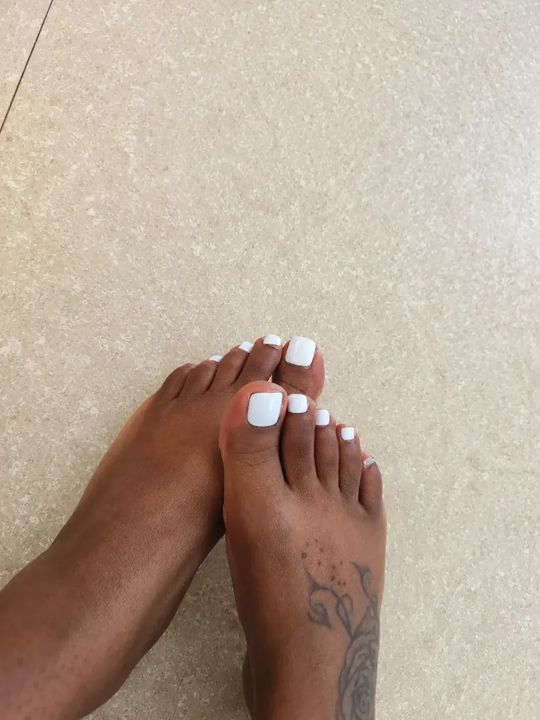 Liindsy - Photo exclusive MYM 1 | French Modèles