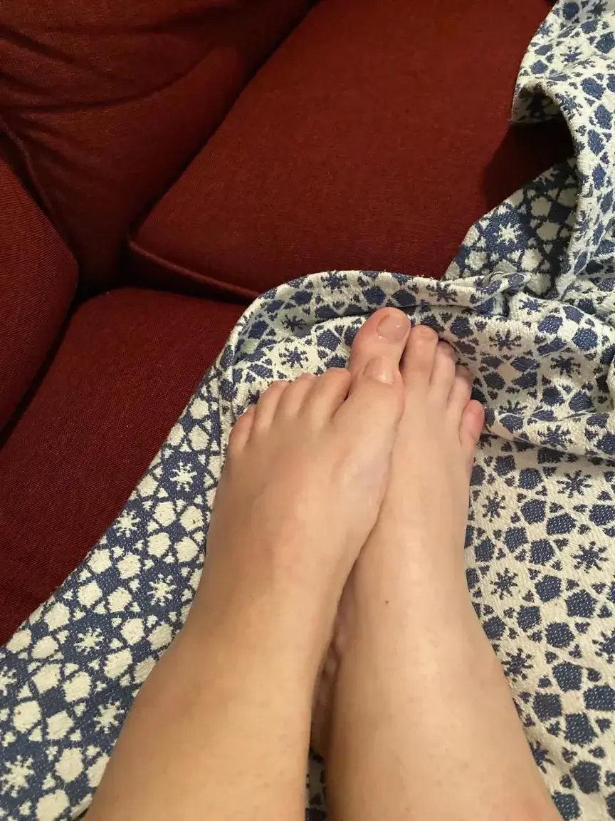Leak & nude 6 — Sweetfeetvoluptuous
