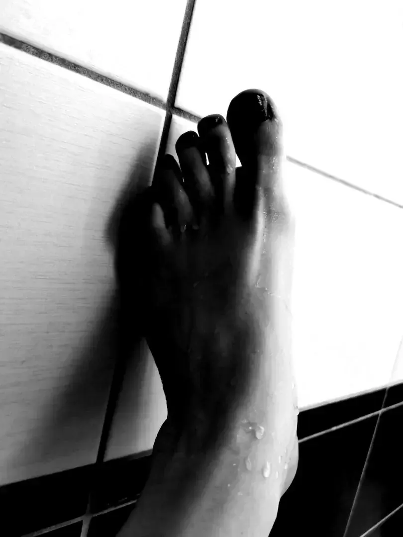 Leak & nude 3 — Feetsexpussy
