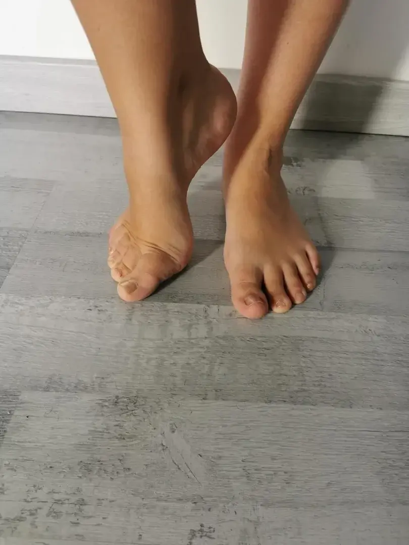 Leak & nude 5 — mespetitpieds27etplus