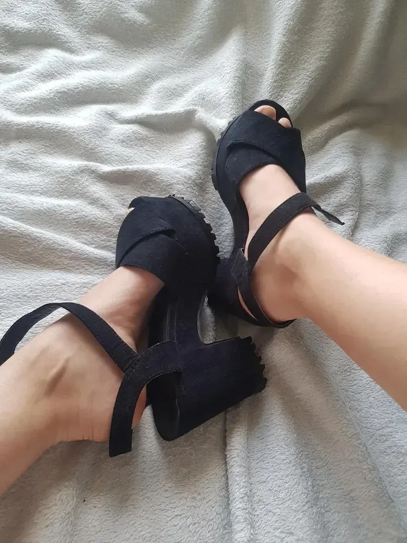 Leak & nude 3 — Feetarmony