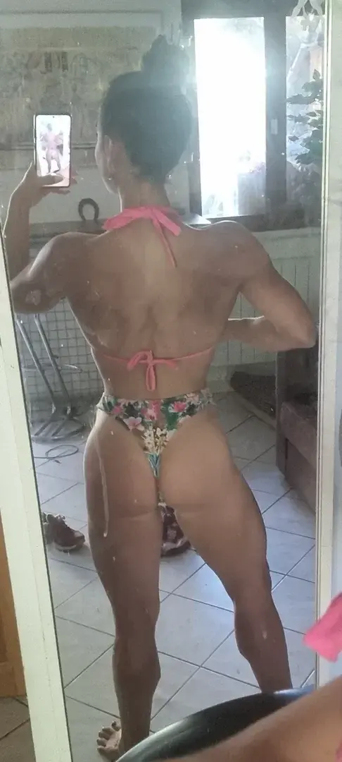 Opheliegava - Photo exclusive MYM 1 | French Modèles