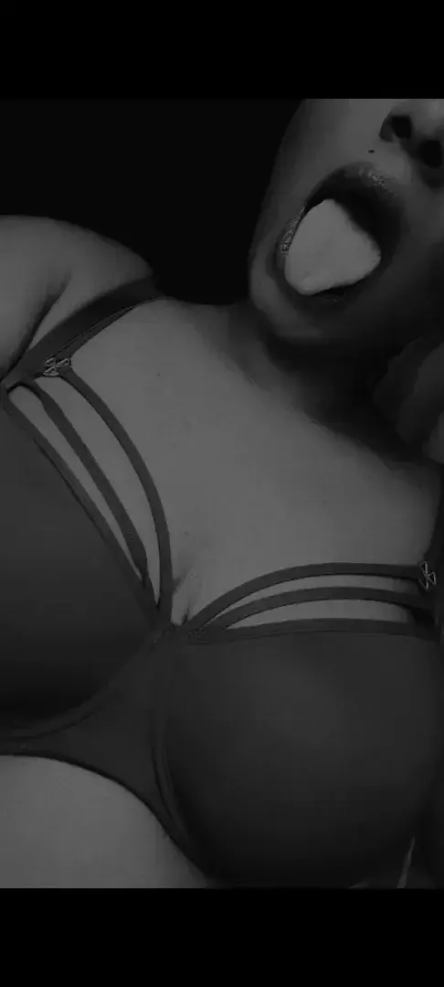 Leak & nude 4 — Weewine