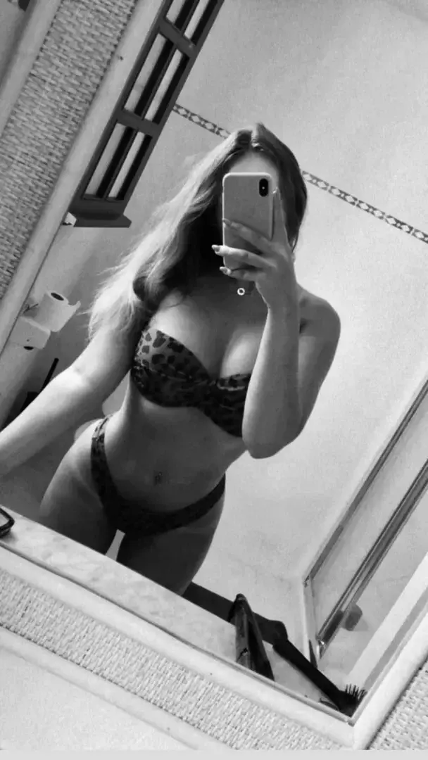 Leak & nude 5 — Blondiie_rx