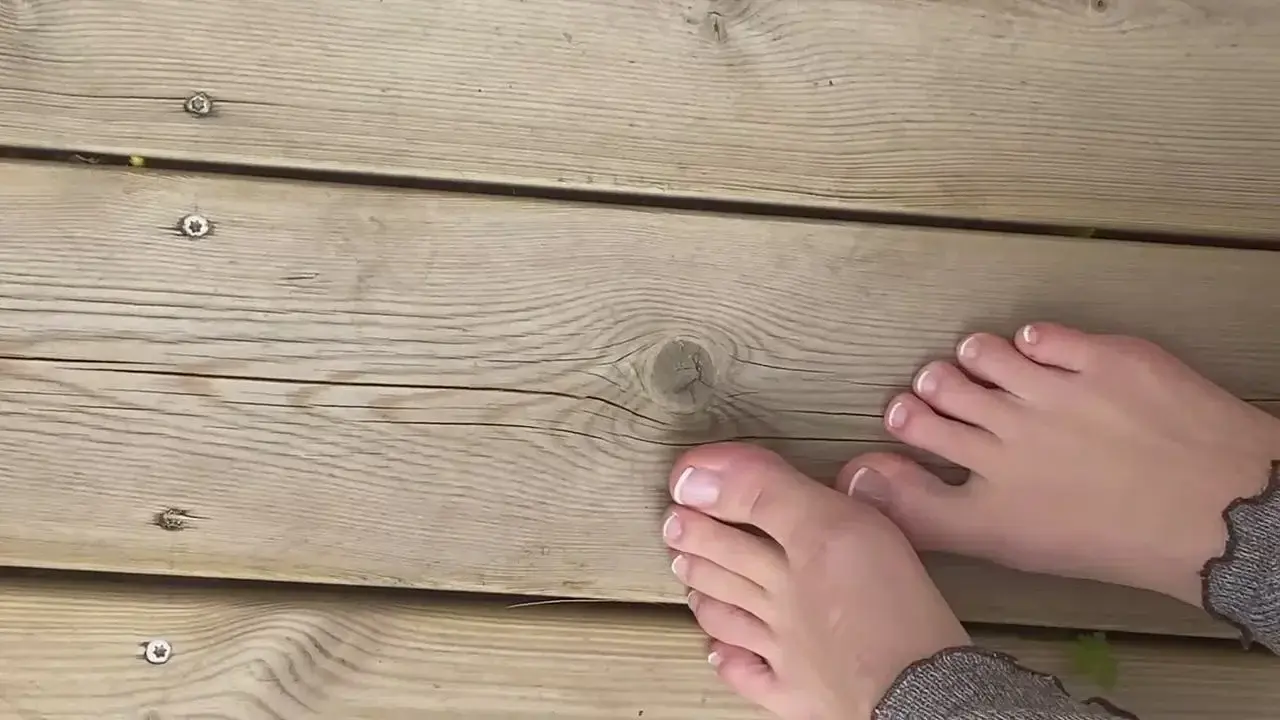 Mes pieds de sortie sur la terrasse 🌸