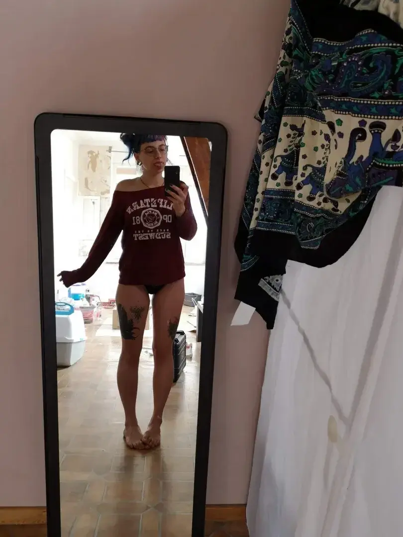 Leak & nude 7 — Salemystic