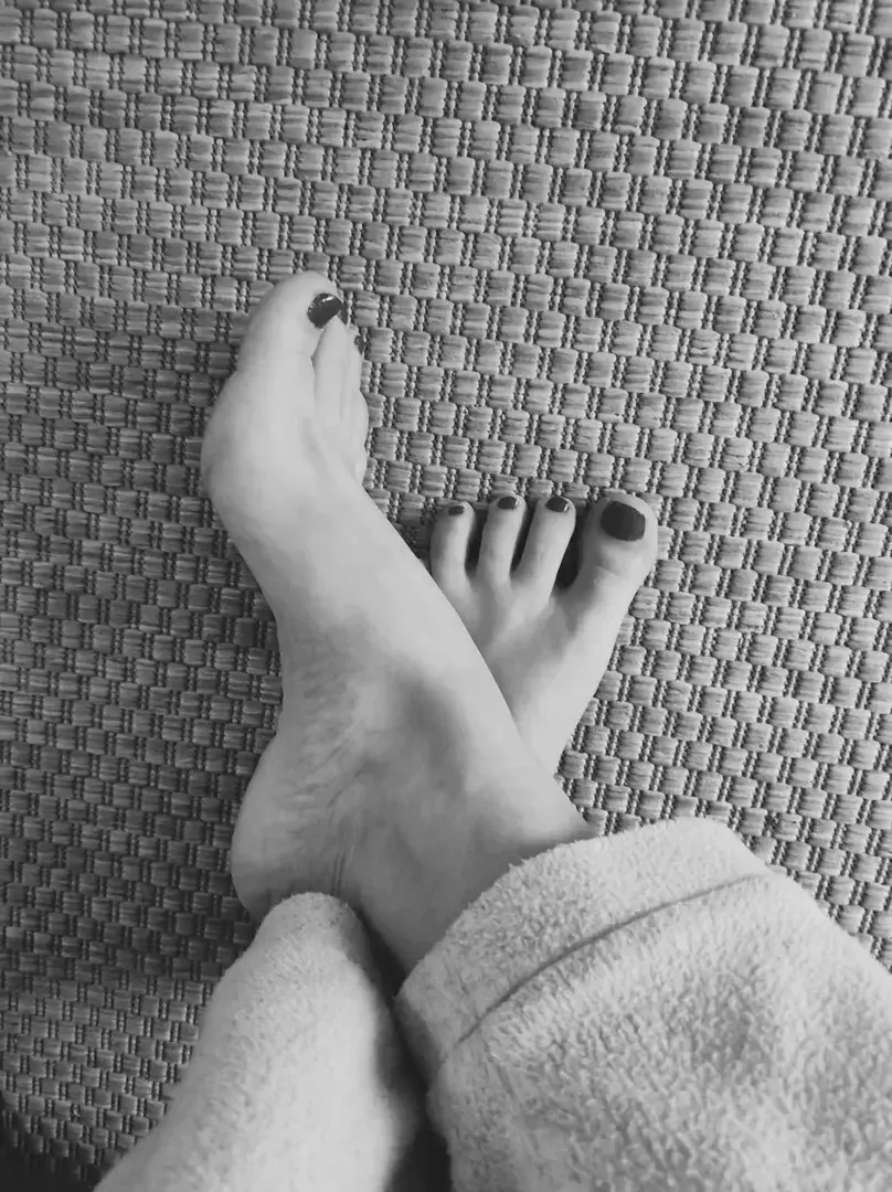 Leak & nude 2 — Elle_feet