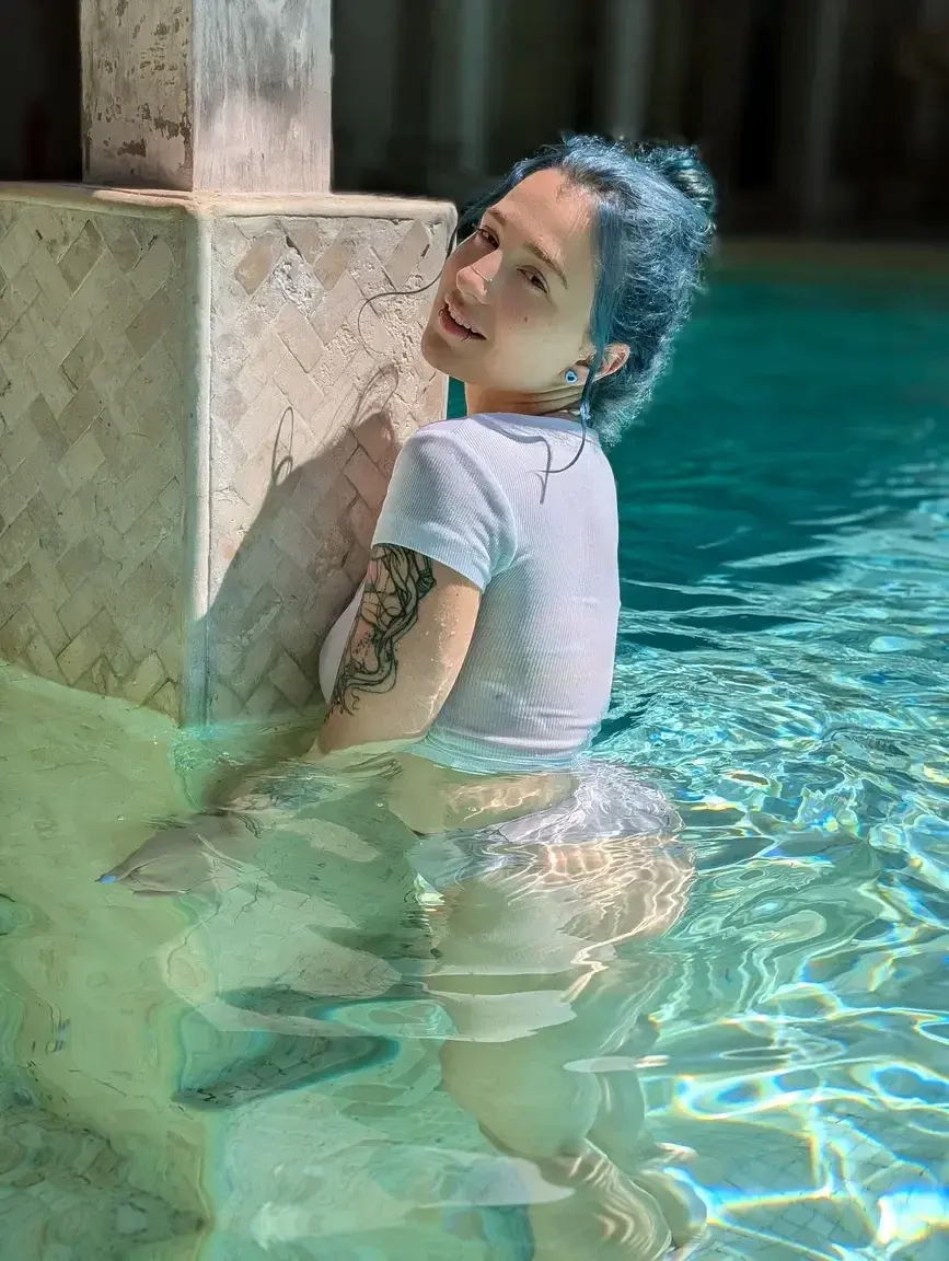 Leak & nude MYM — khalamite : « KHALASECRET = Ton abonnement à 1€ 💙 » (MYM)