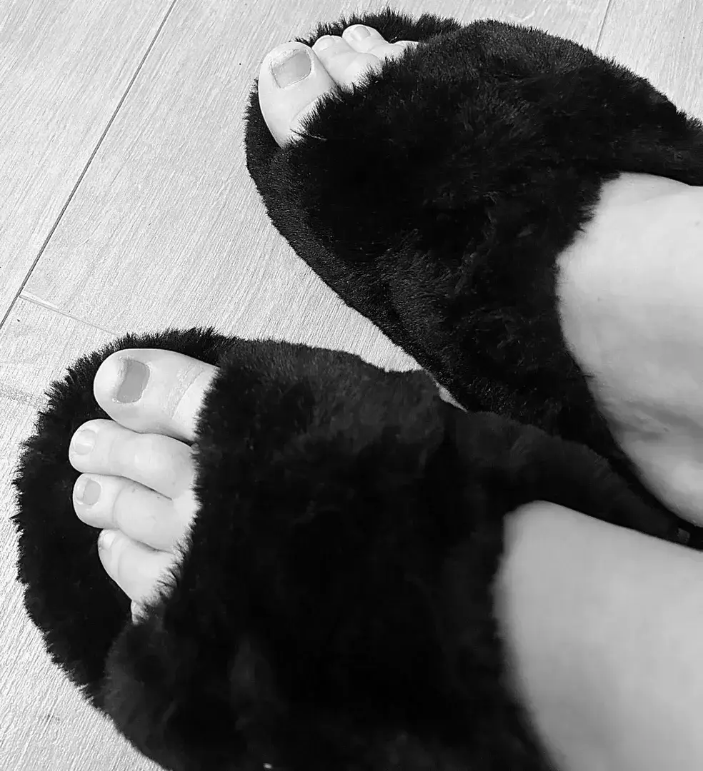 Leak & nude 3 — Sexyfeetlovers06