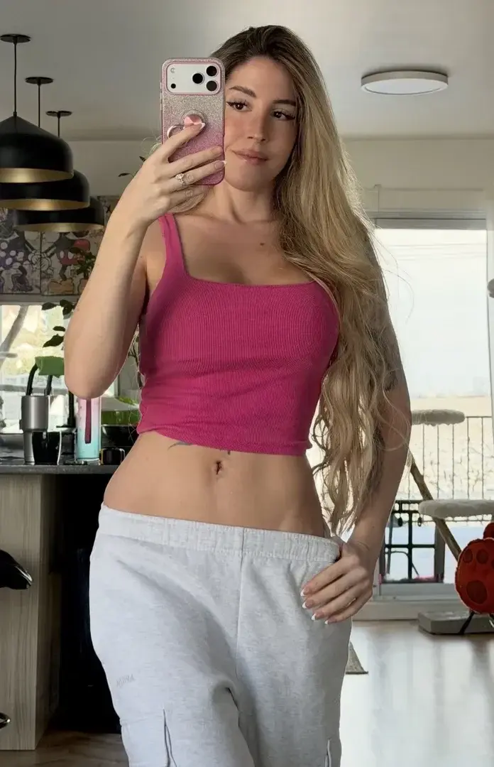 Leak public de Happylifecanada — « ❤️ » (nude) sur MYM