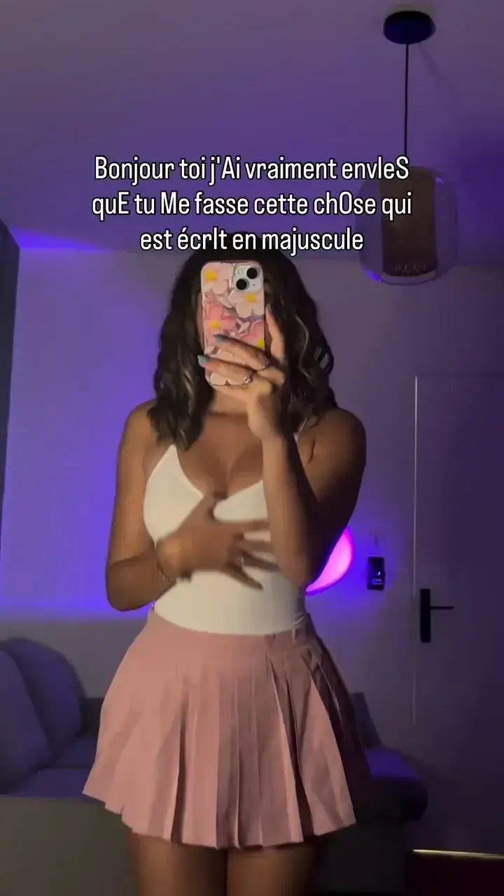 Leak & nude MYM — Cutylina : « je mors pas viens discuter 🥰 » (MYM)