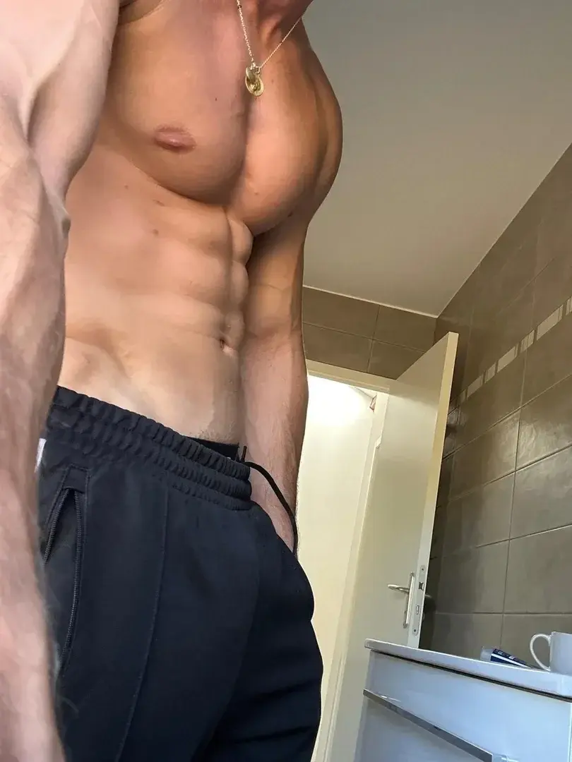 Leak & nude 6 — Lucasse_lecul