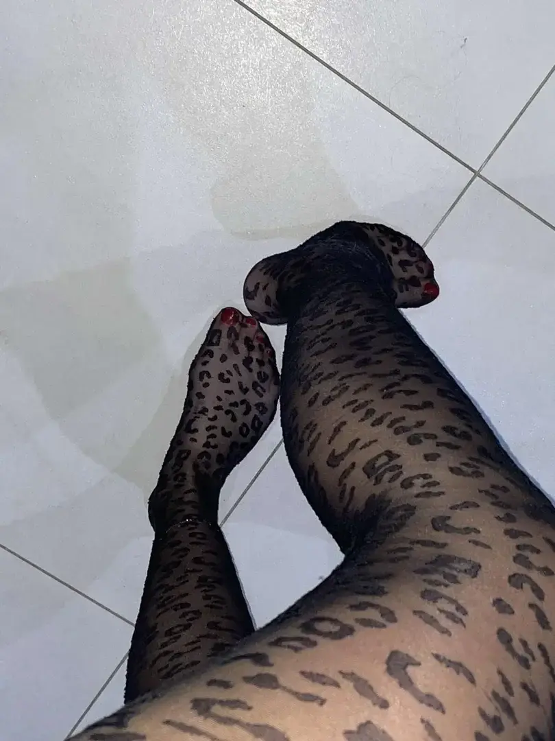 Leak & nude 4 — Chiara_feets_