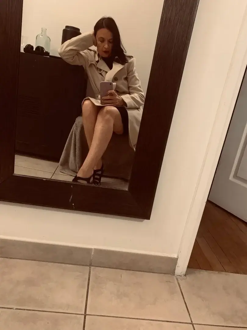 Leak & nude 2 — Elodie77-