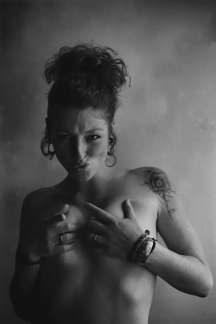 Leak & nude 3 — Sexartsperant