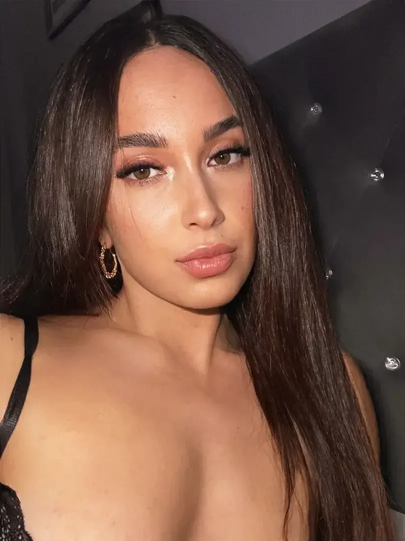 Desiregirl - Photo exclusive MYM 2 | French Modèles