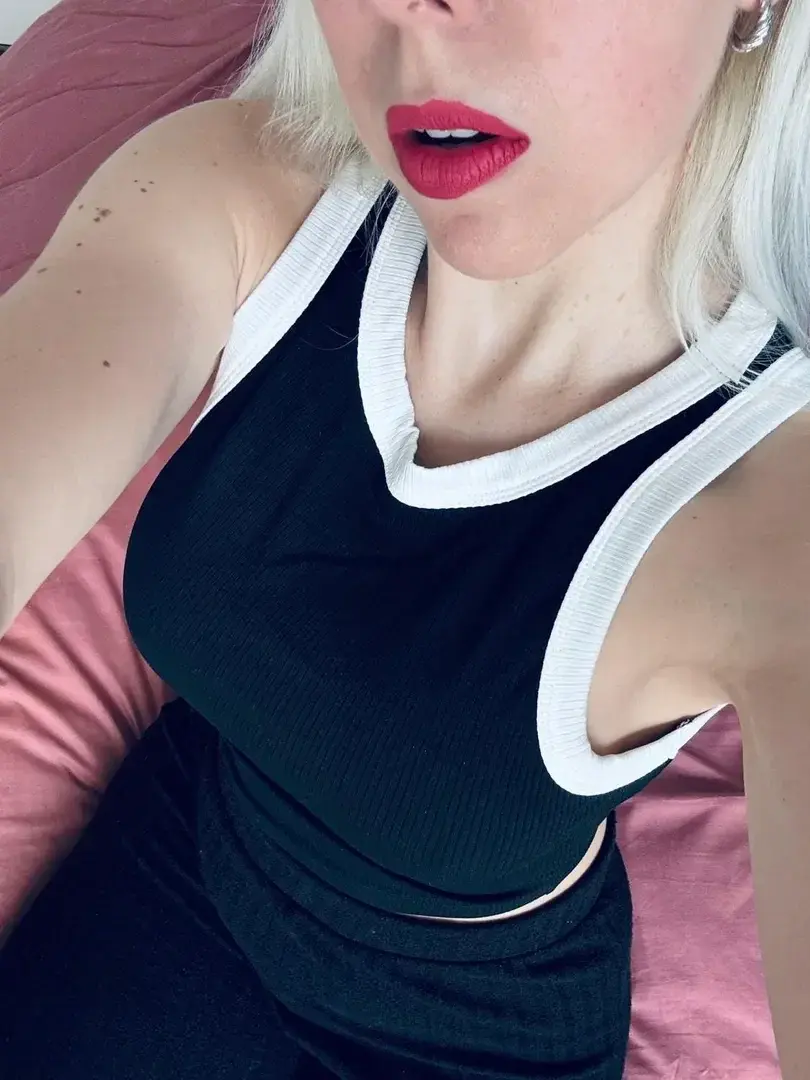 Leak & nude 5 — Sweet_adele